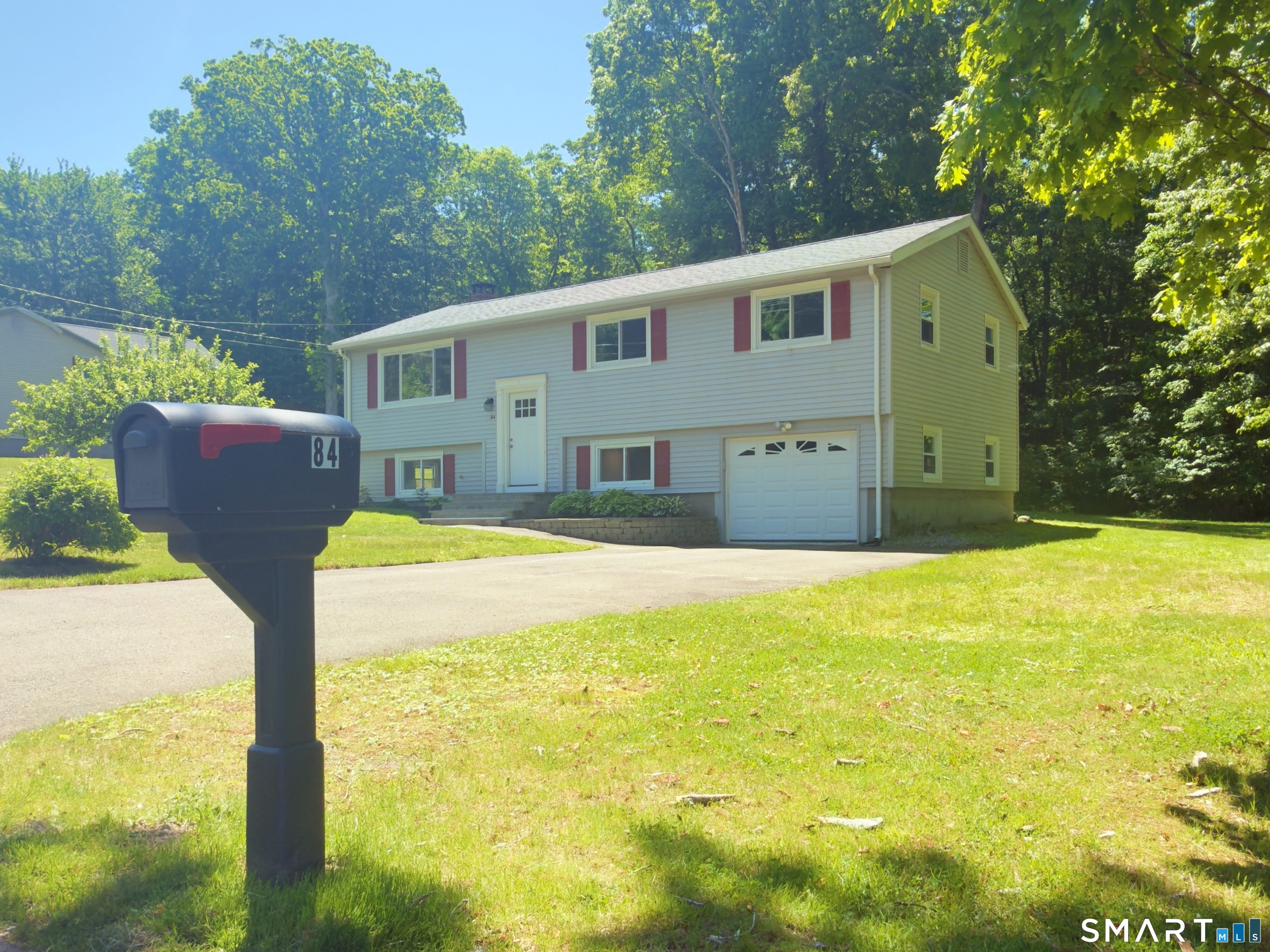 84 Willie Circle Tolland CT 06084