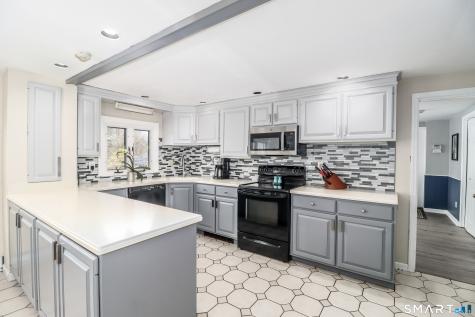 5 Bayberry Drive Brookfield CT 06804