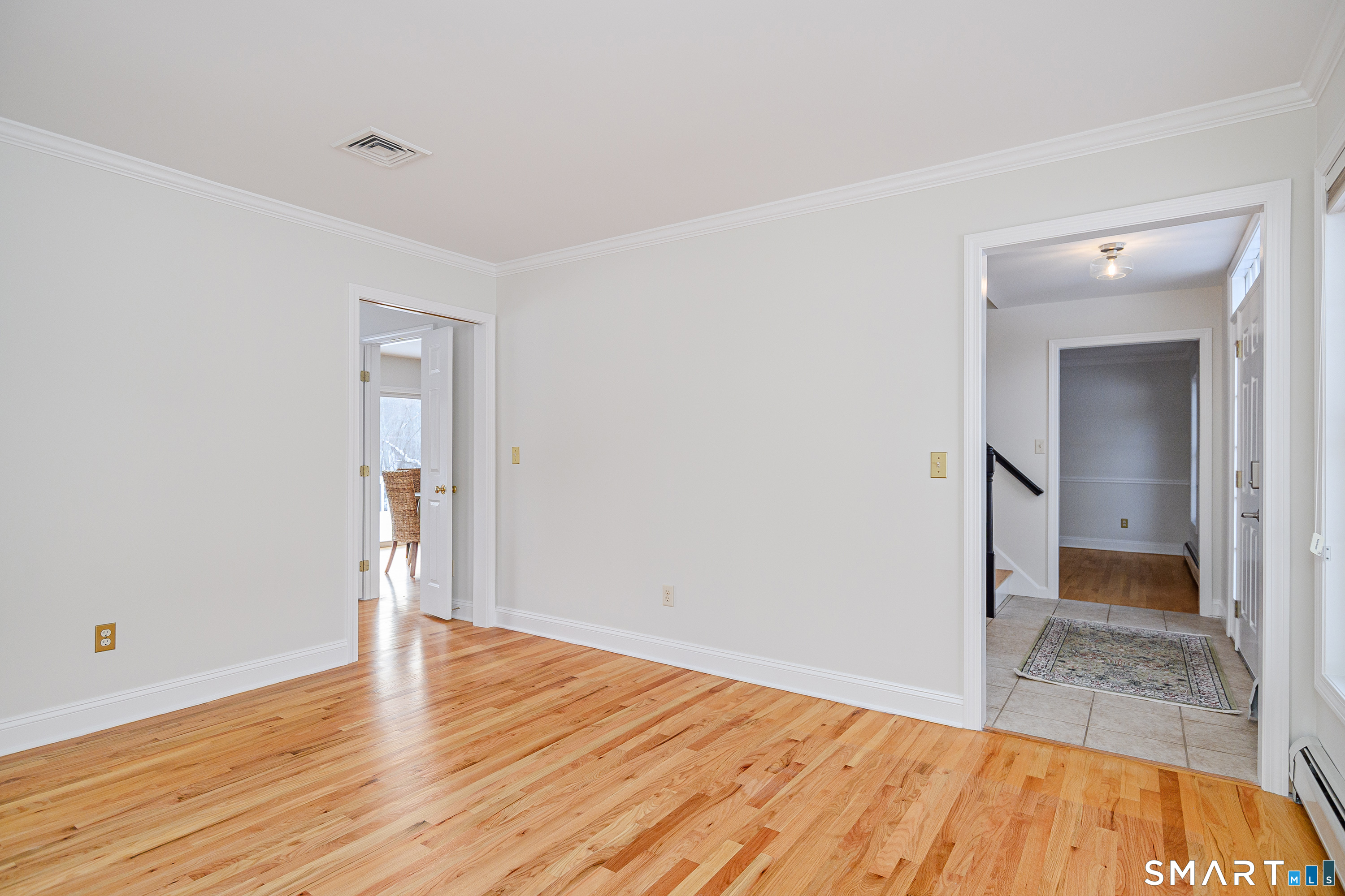 73 Dodgingtown Road Newtown CT 06470