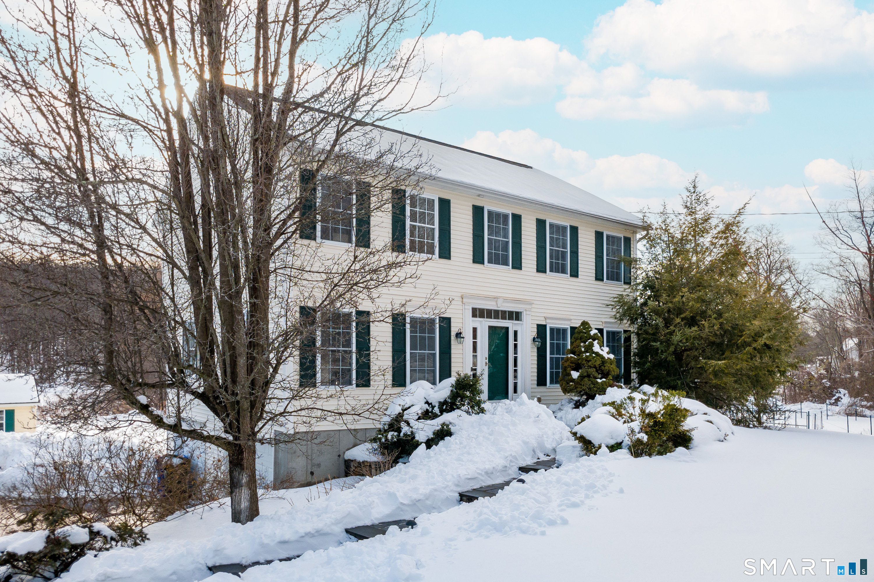 73 Dodgingtown Road Newtown CT 06470