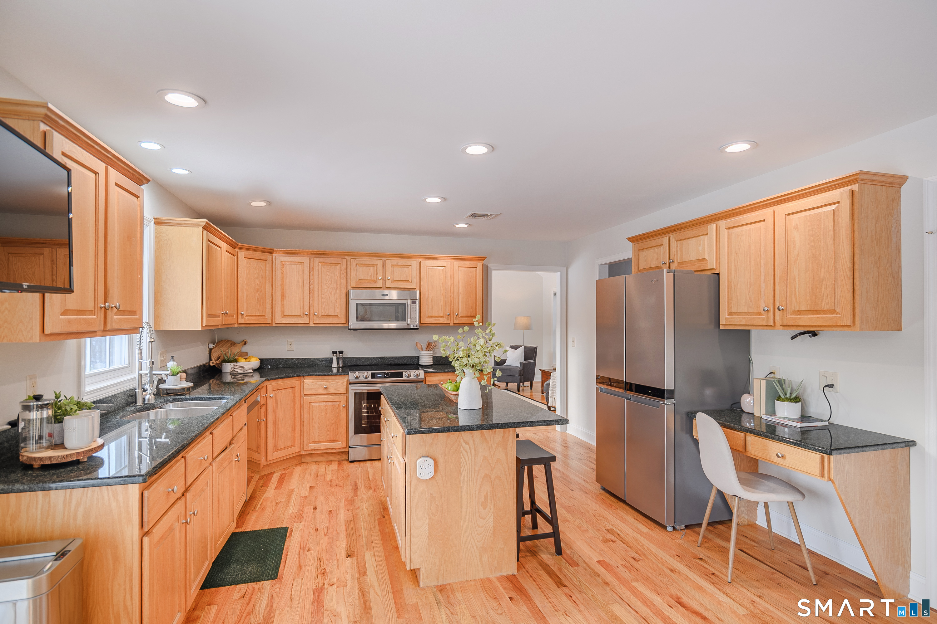 73 Dodgingtown Road Newtown CT 06470