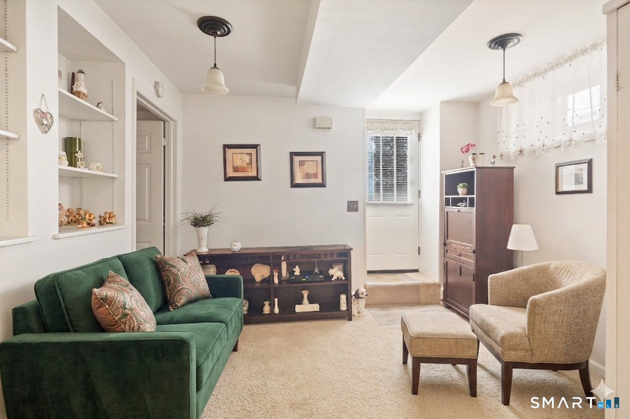 5 Fitch Avenue Darien CT 06820