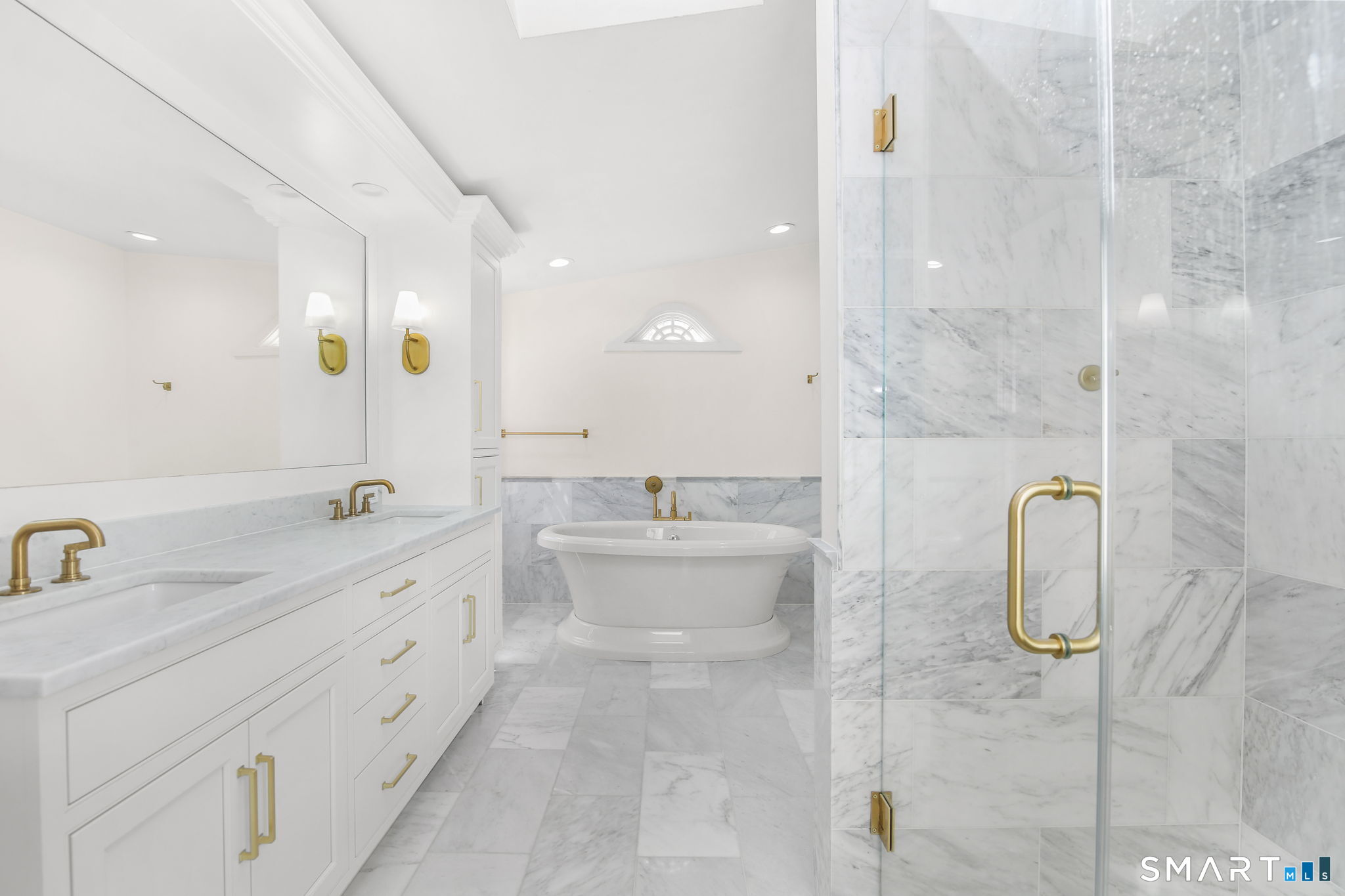 323 Smith Ridge Road New Canaan CT 06840