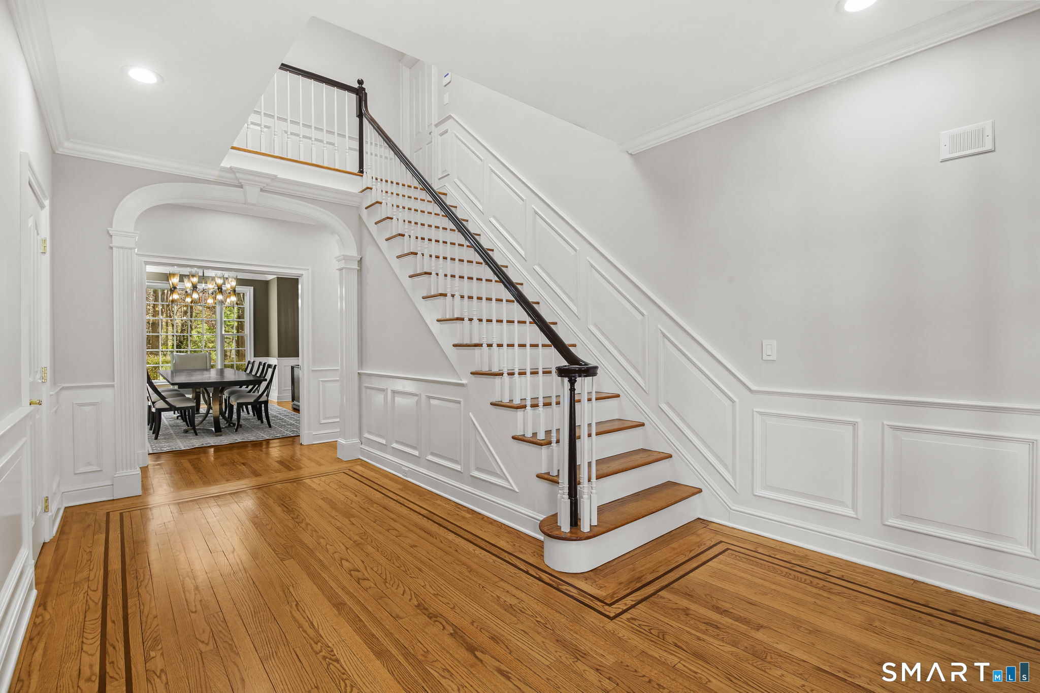 323 Smith Ridge Road New Canaan CT 06840