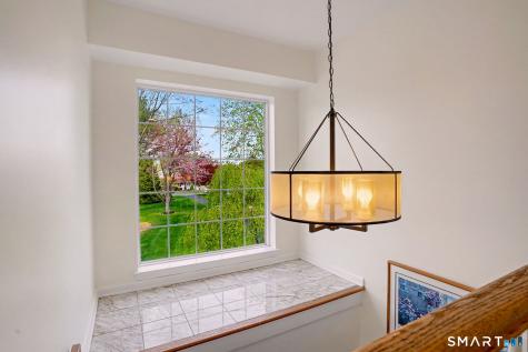 53 Oakland Drive Trumbull CT 06611