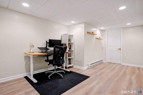 53 Oakland Drive Trumbull CT 06611