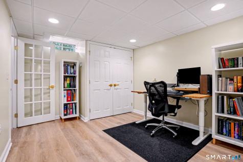 53 Oakland Drive Trumbull CT 06611