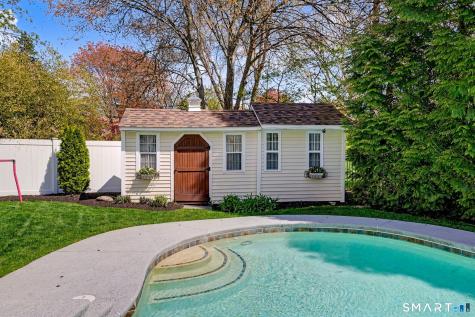 53 Oakland Drive Trumbull CT 06611
