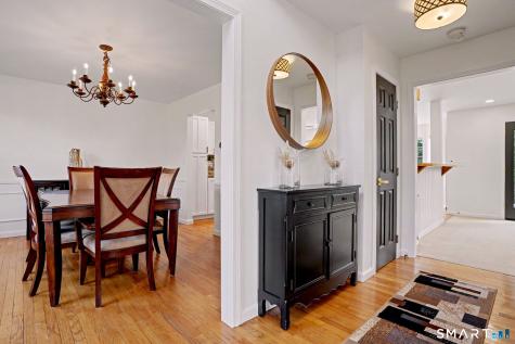 53 Oakland Drive Trumbull CT 06611