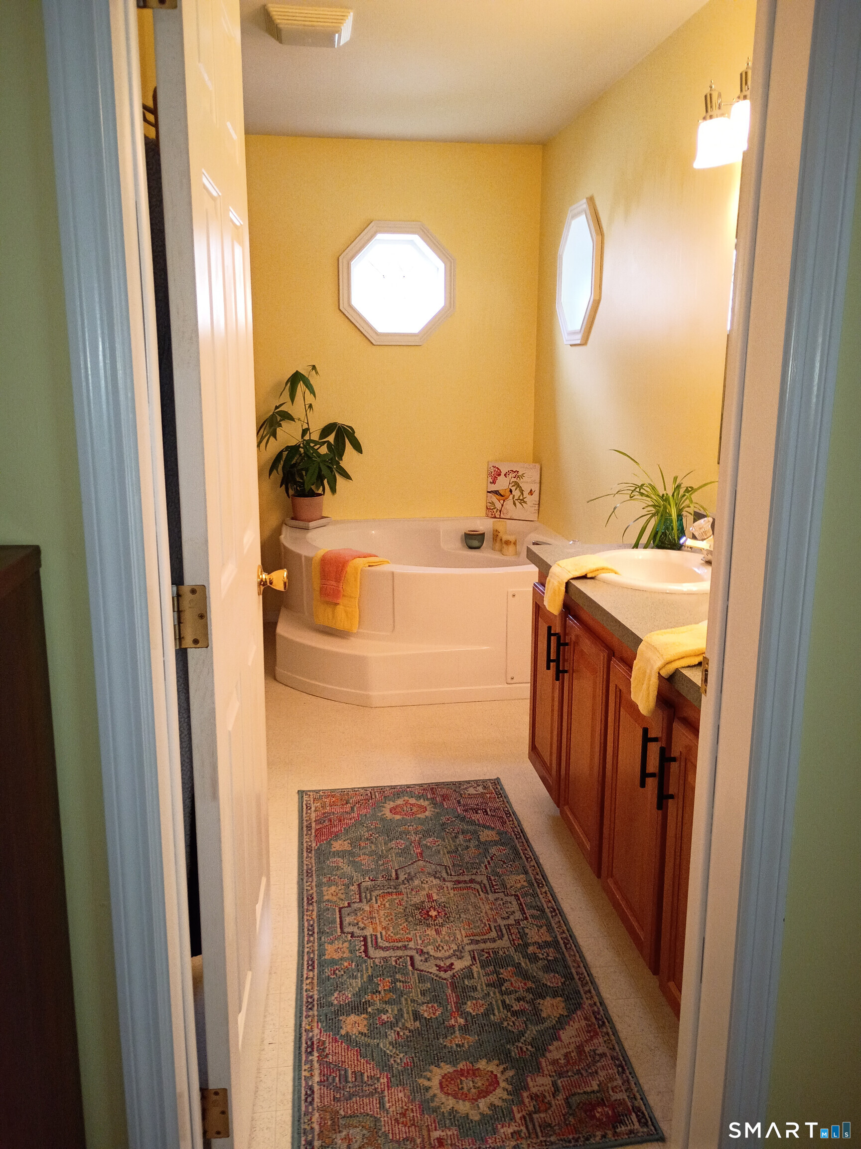 23 Laurel Circle East Windsor CT 06088