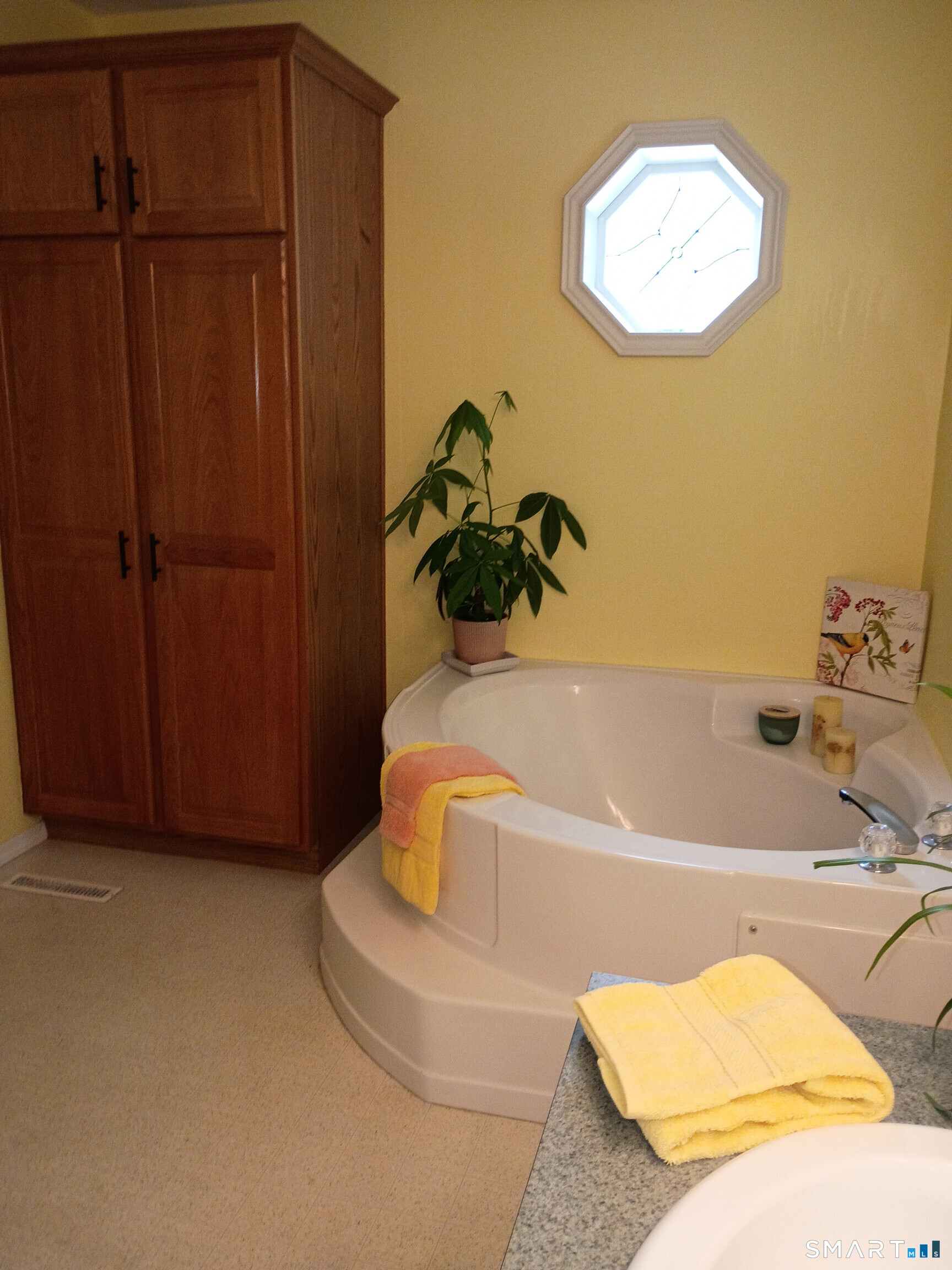 23 Laurel Circle East Windsor CT 06088