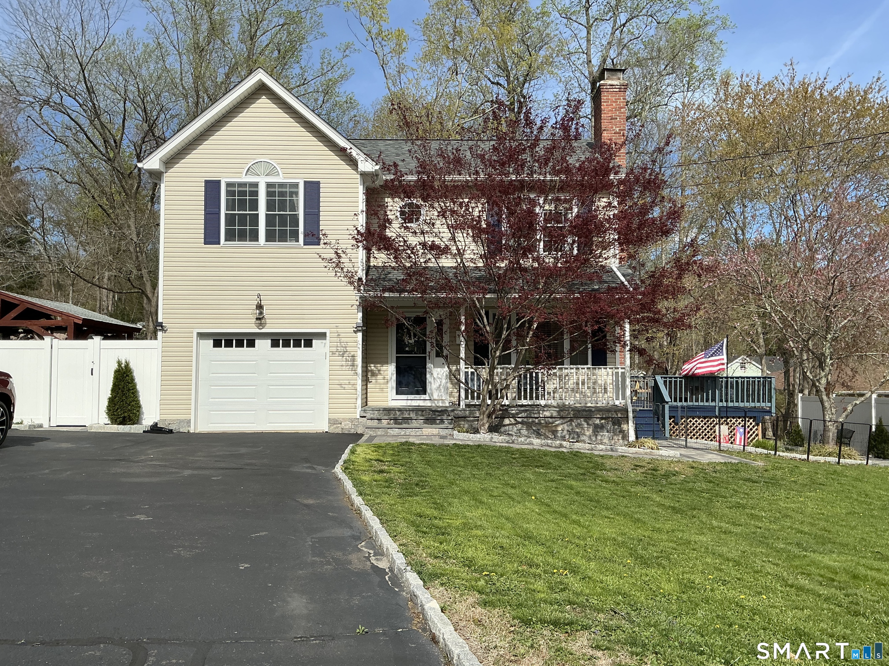 6 Candlewood Drive East Hampton CT 06424