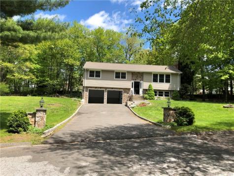 10 Monarch Road Danbury CT 06811