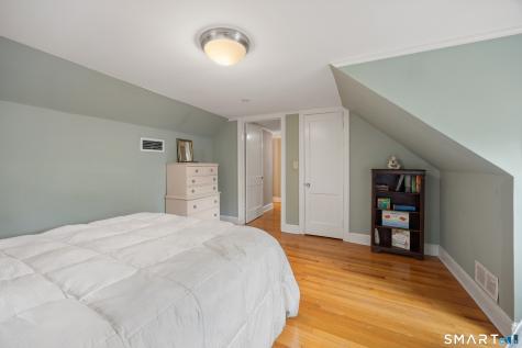 301 Wiese Road Cheshire CT 06410