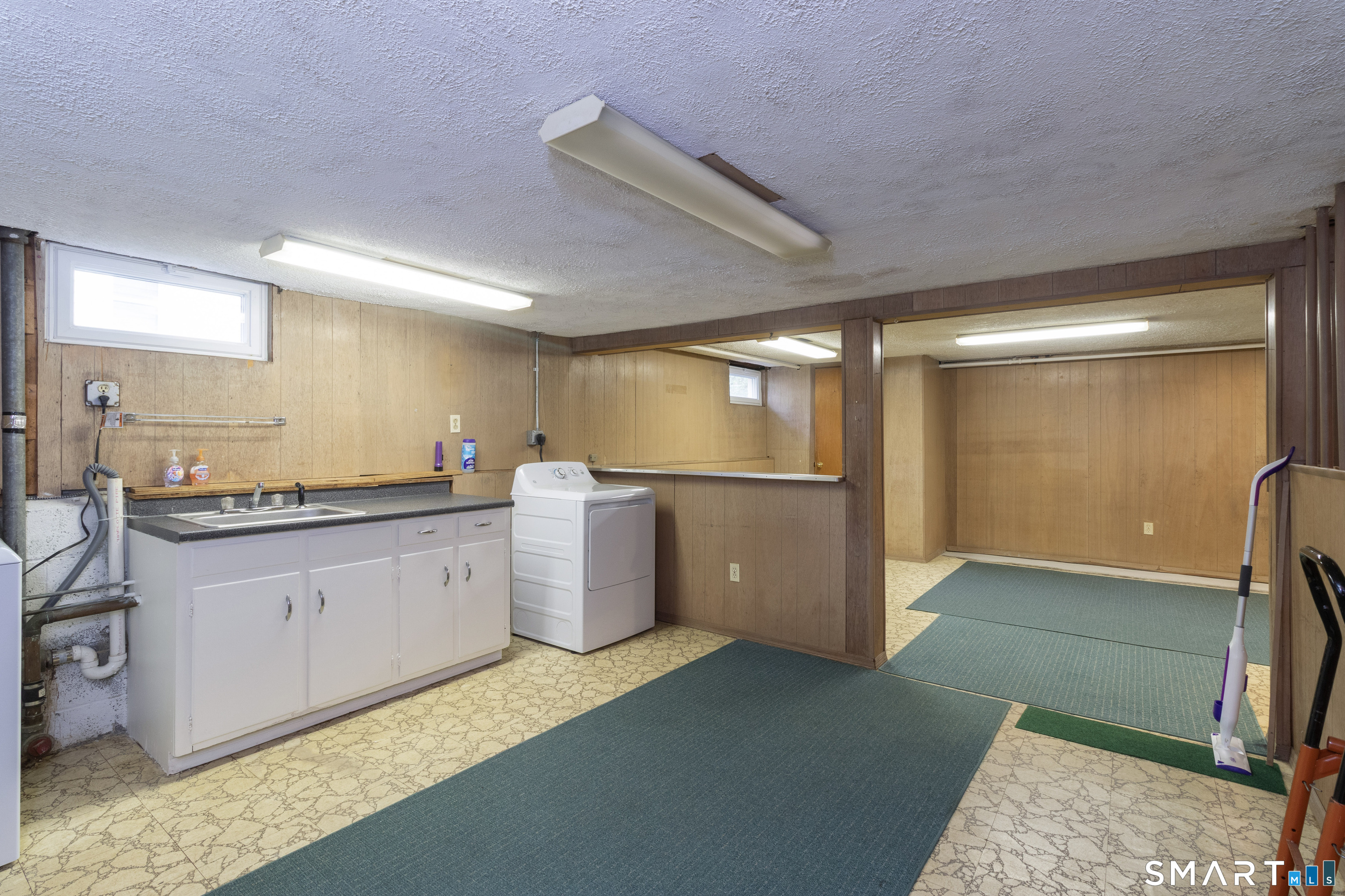 17 Honor Road West Haven CT 06516