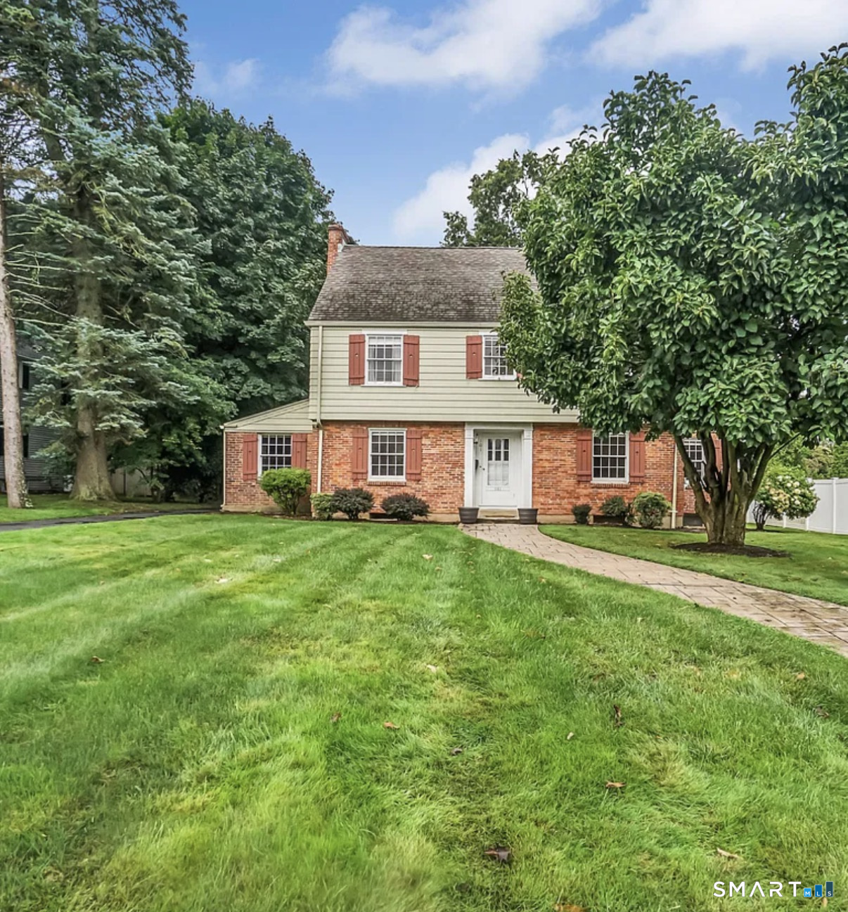 101 Ridgewood Road West Hartford CT 06107