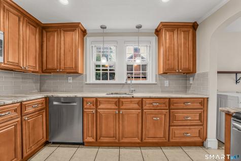 101 Ridgewood Road West Hartford CT 06107