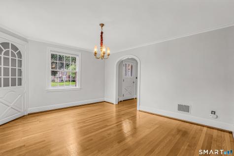 101 Ridgewood Road West Hartford CT 06107