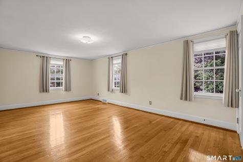 101 Ridgewood Road West Hartford CT 06107