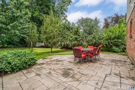 101 Ridgewood Road West Hartford CT 06107