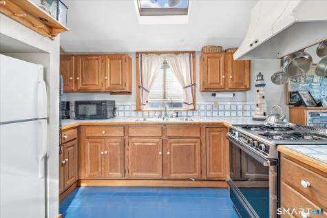 1012 Reef Road Fairfield CT 06824