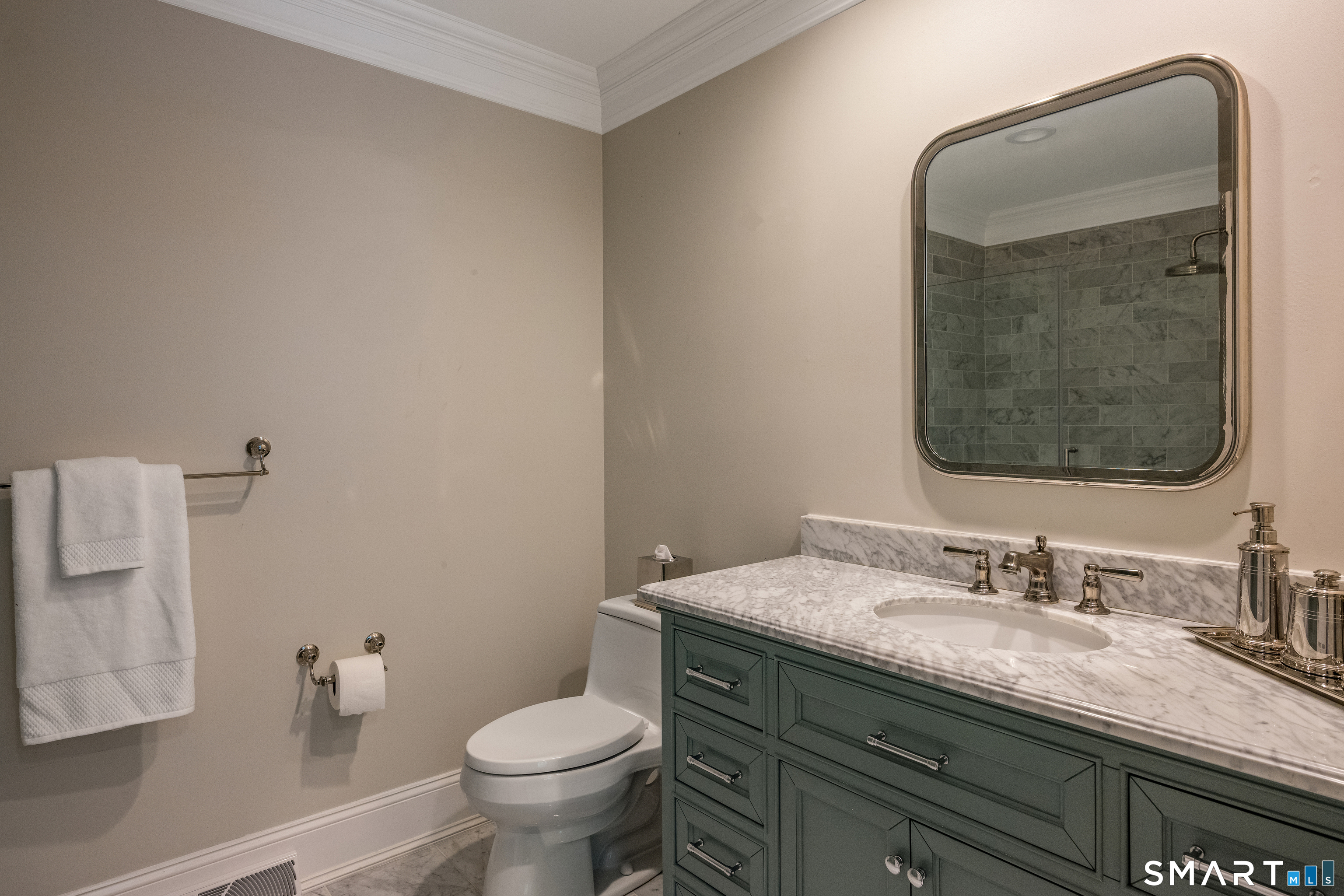 9 Brian Lane Avon CT 06001