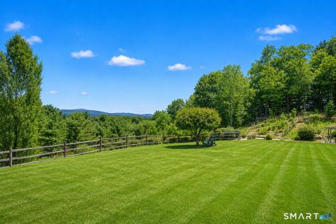 9 Brian Lane Avon CT 06001