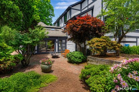 9 Brian Lane Avon CT 06001