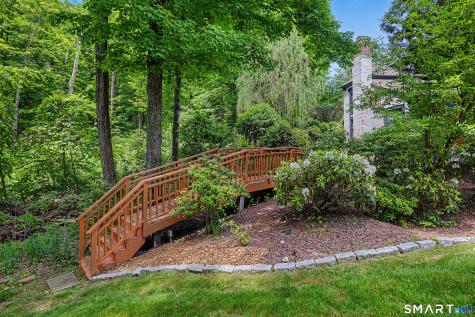 9 Brian Lane Avon CT 06001