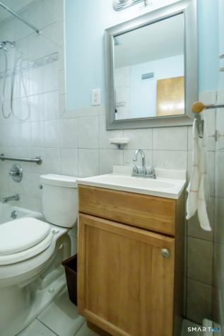 21 Stillwell Drive Plainville CT 06062