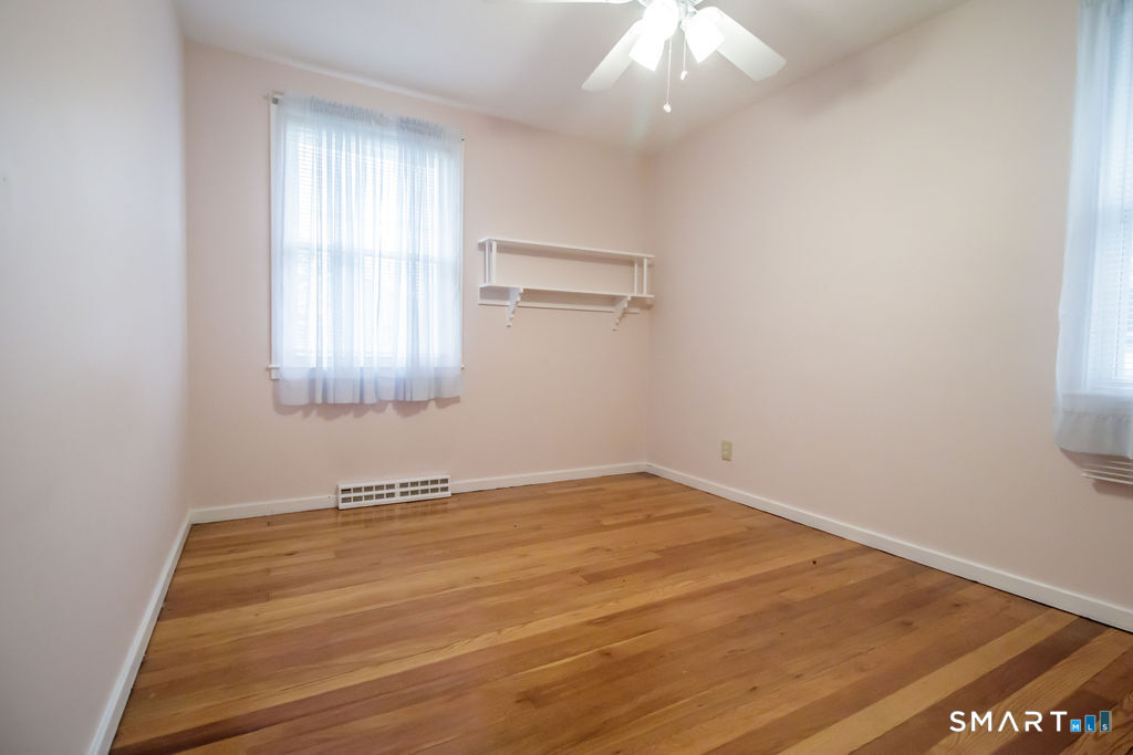 21 Stillwell Drive Plainville CT 06062