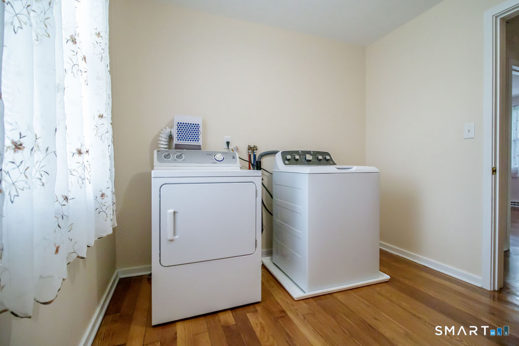 21 Stillwell Drive Plainville CT 06062