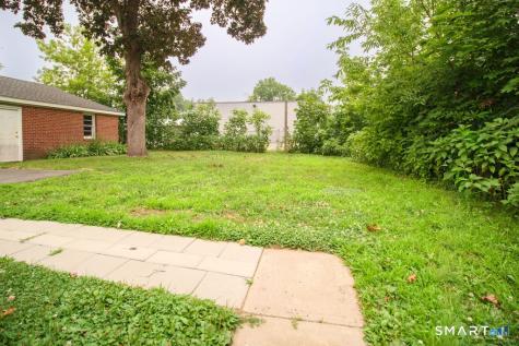 21 Stillwell Drive Plainville CT 06062