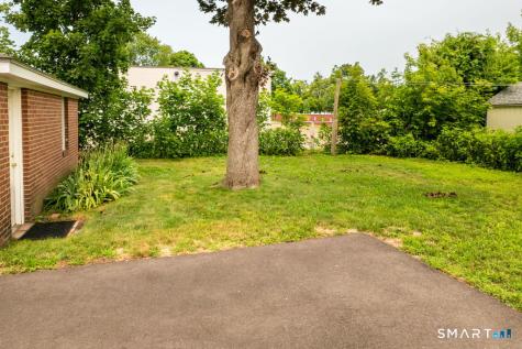 21 Stillwell Drive Plainville CT 06062