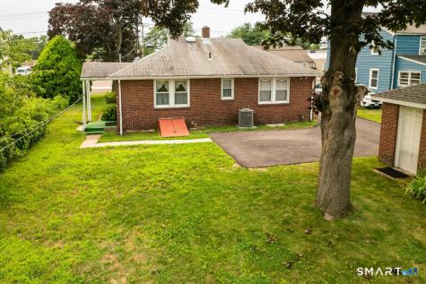 21 Stillwell Drive Plainville CT 06062