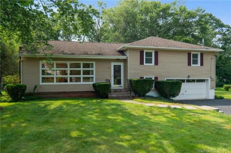 27 Janet Drive Middlebury CT 06762