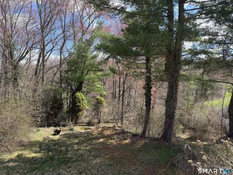 321 Knob Hill Road Meriden CT 06451