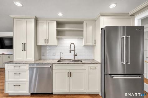 46 Fenwood Grove Road Old Saybrook CT 06475