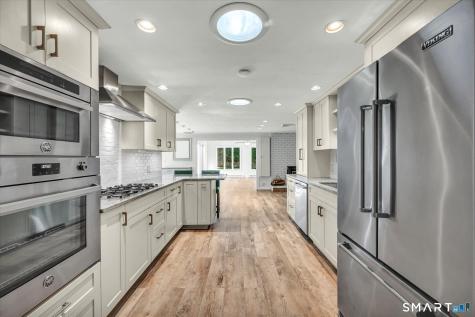 46 Fenwood Grove Road Old Saybrook CT 06475
