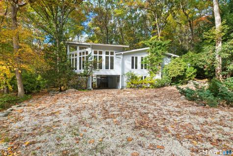 16 Big Oak Circle Stamford CT 06903