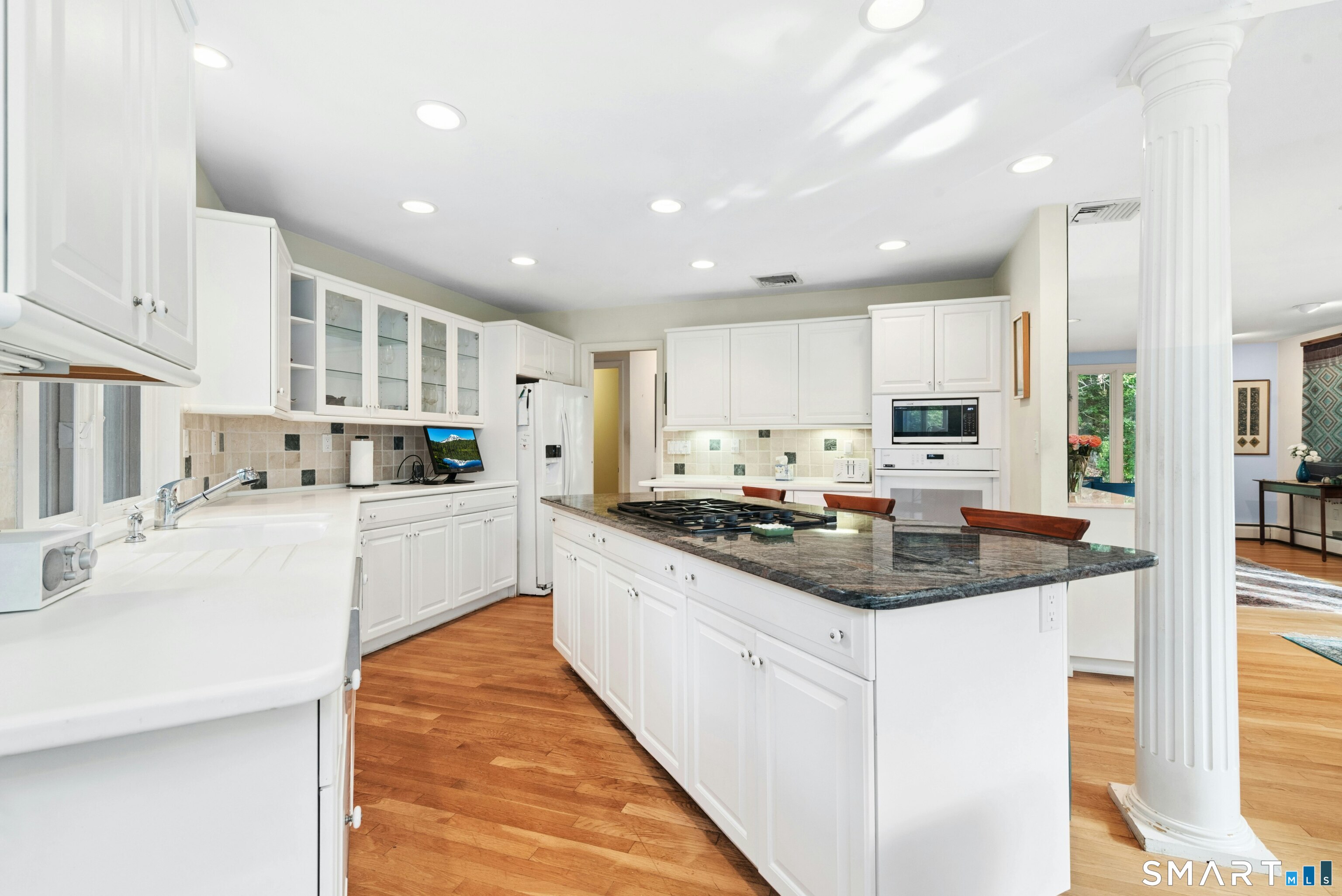 16 Big Oak Circle Stamford CT 06903