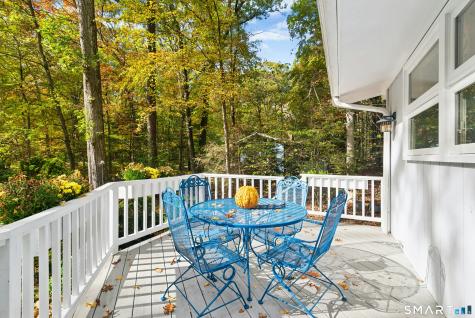 16 Big Oak Circle Stamford CT 06903