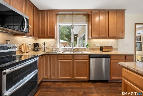 20 Lindsley Drive Wolcott CT 06716