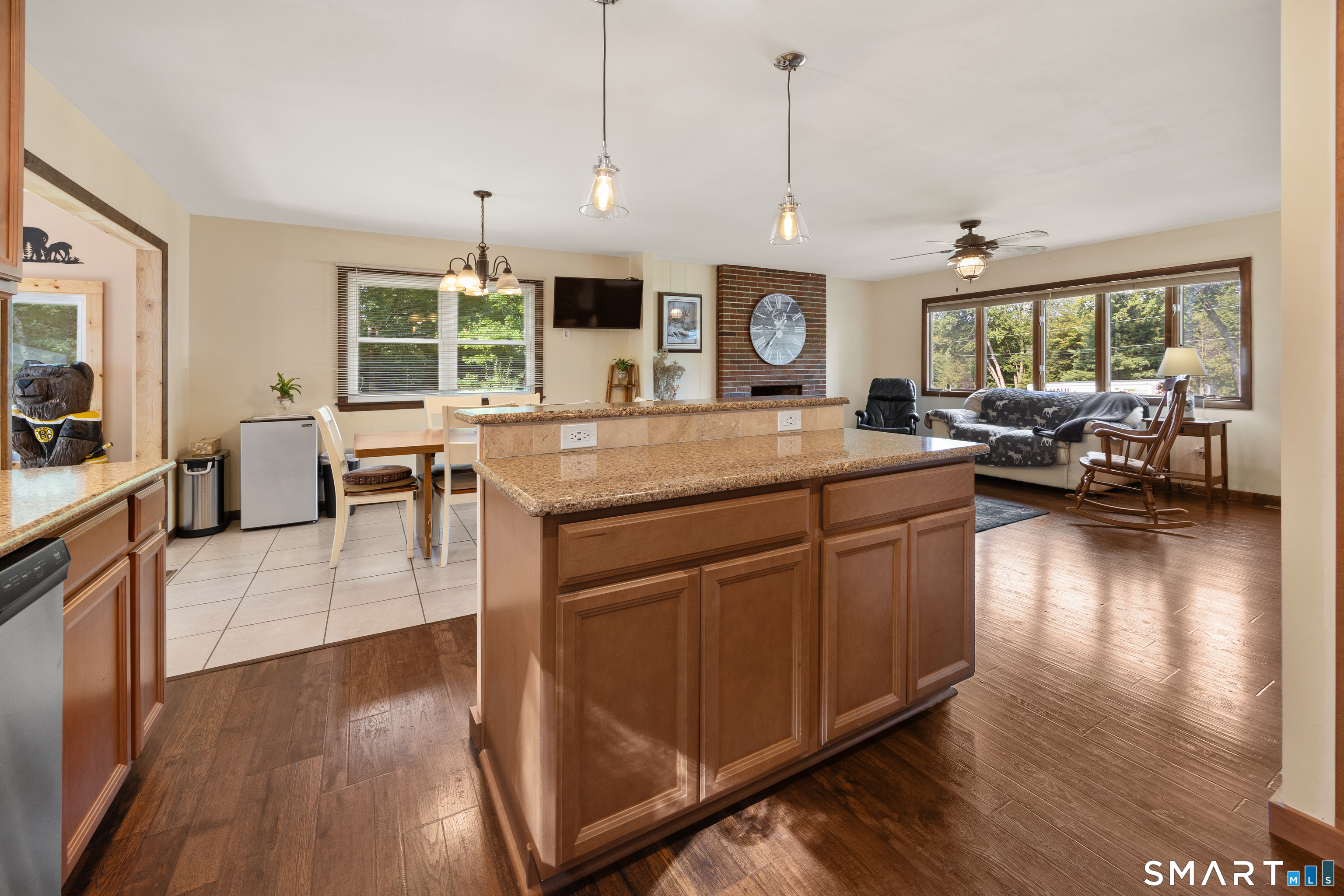 20 Lindsley Drive Wolcott CT 06716