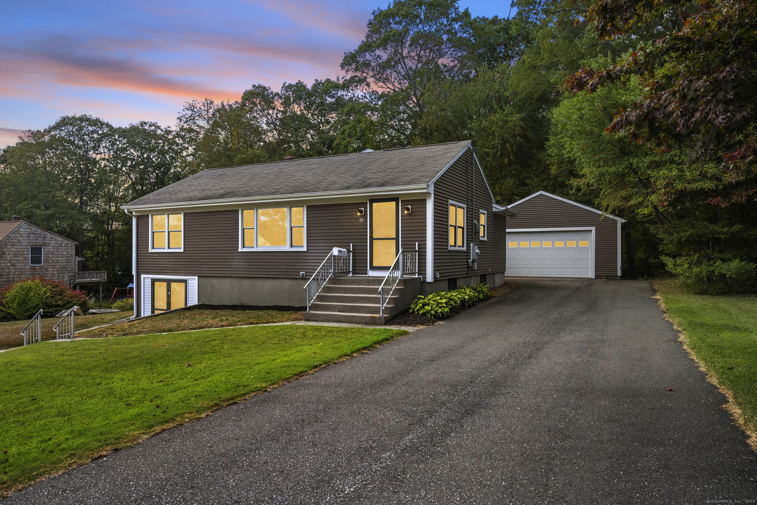 32 Pamela Avenue Groton CT 06340