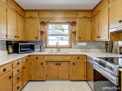 20 Morgan Park Clinton CT 06413