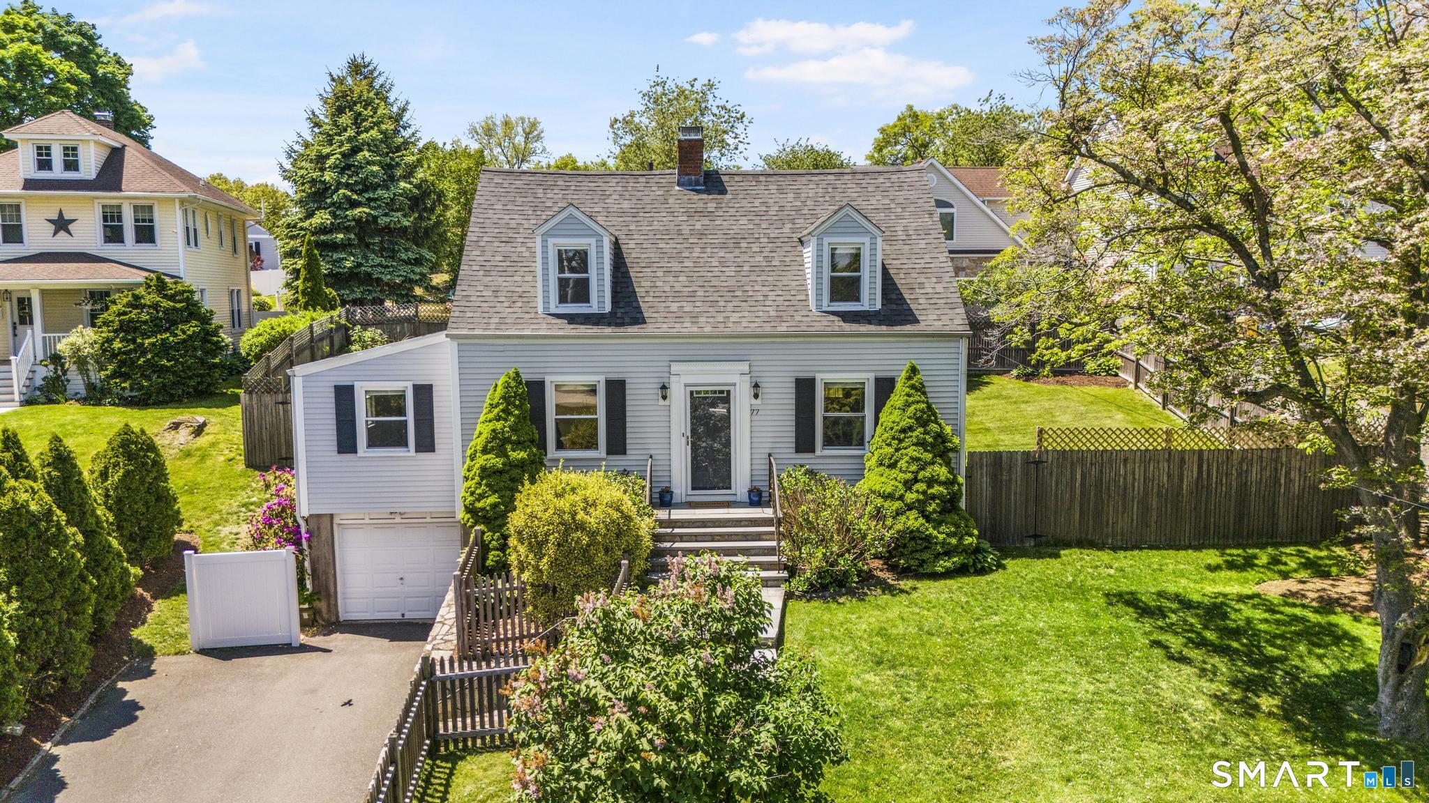 77 Round Hill Road Fairfield CT 06824