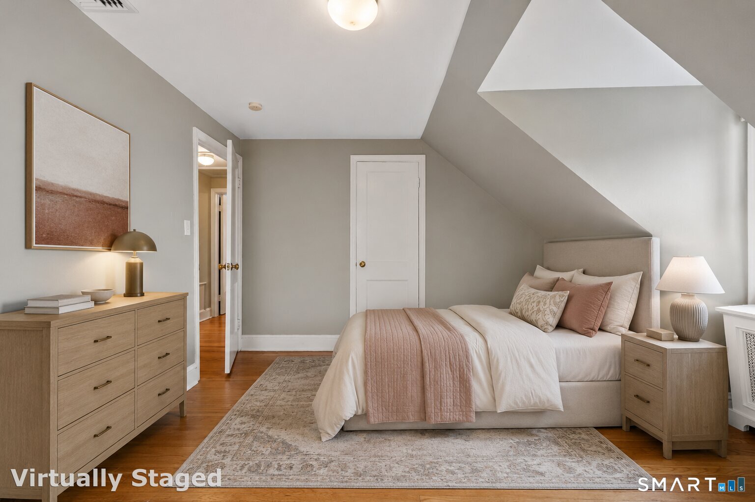 77 Round Hill Road Fairfield CT 06824