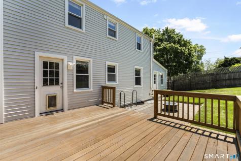 77 Round Hill Road Fairfield CT 06824