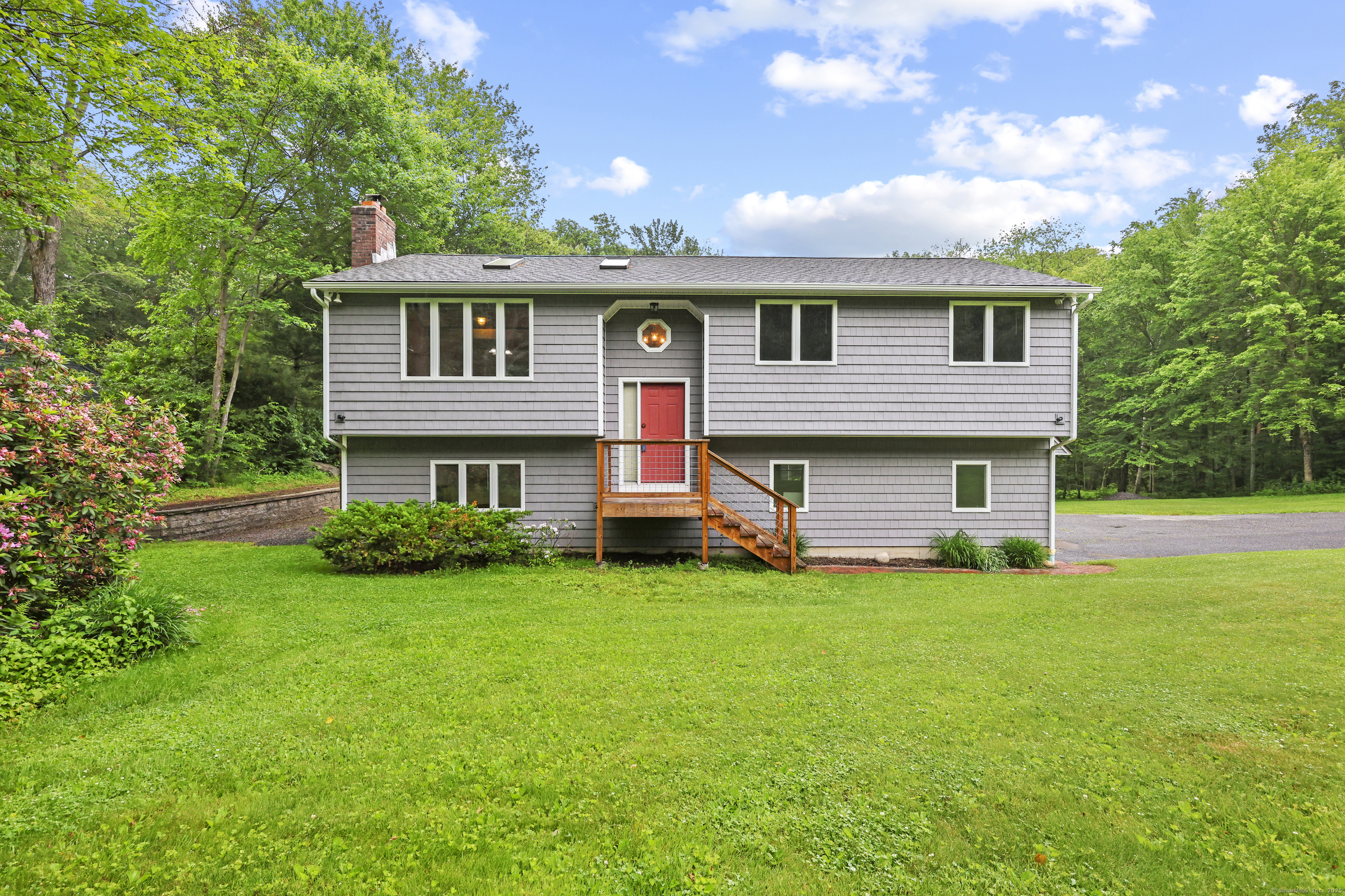 56 Smith Lane Burlington CT 06013